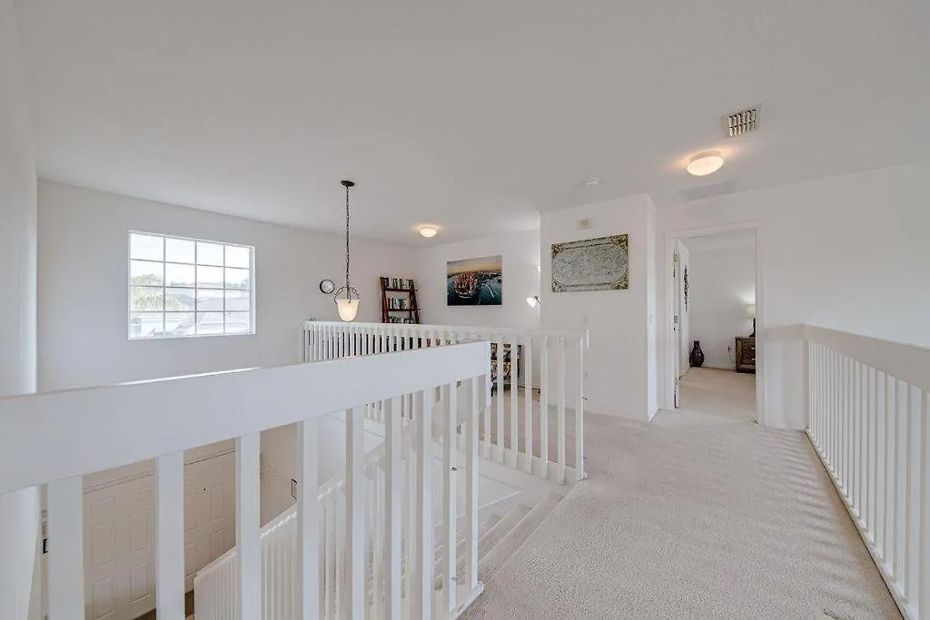 Villa Newly Decorated 2O23 5 Bedroom Private Home Davenport